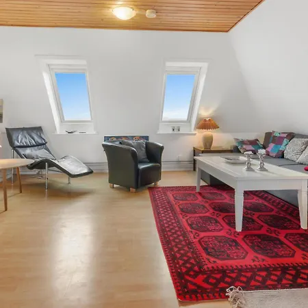 1 Bedroom Beautiful In Casa vacanze Thyborøn