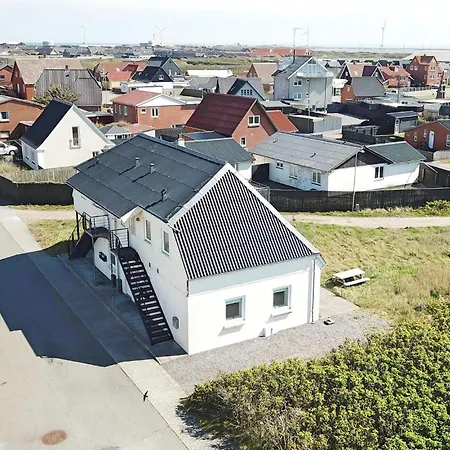 1 Bedroom Beautiful In Casa vacanze Thyborøn